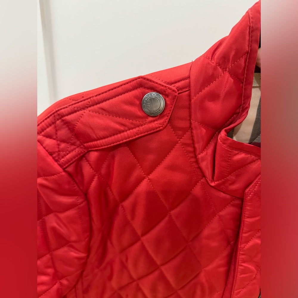 Burberry Brit red quilted jacket - Picture 4 of 6